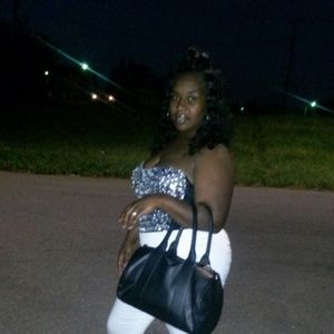 Meet your Posher, Latonya