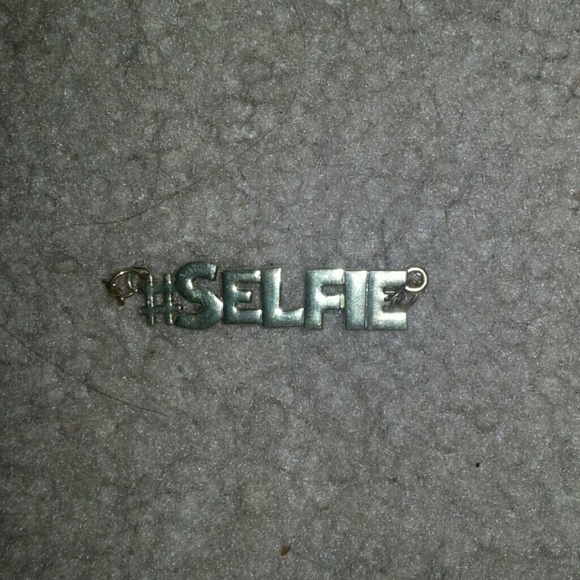 ??? - Picture 1 of 1