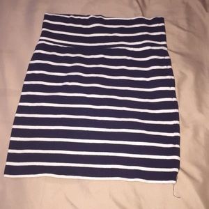 Navy skirt from forever 21