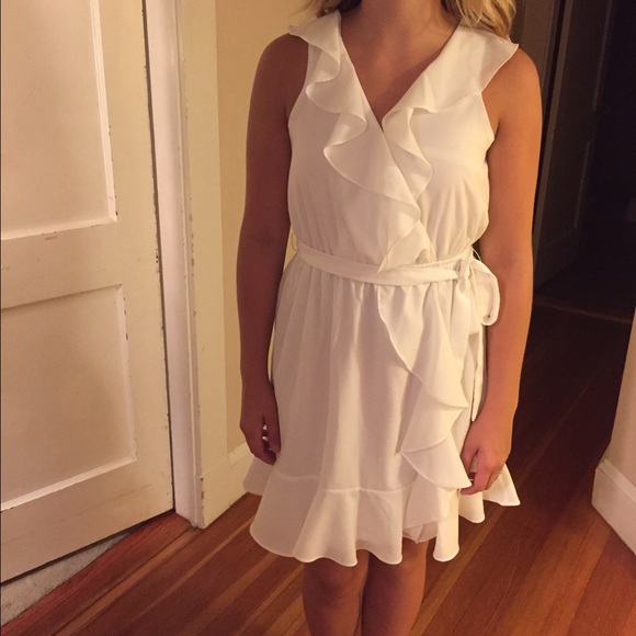 White Flowy Dress - Picture 3 of 4