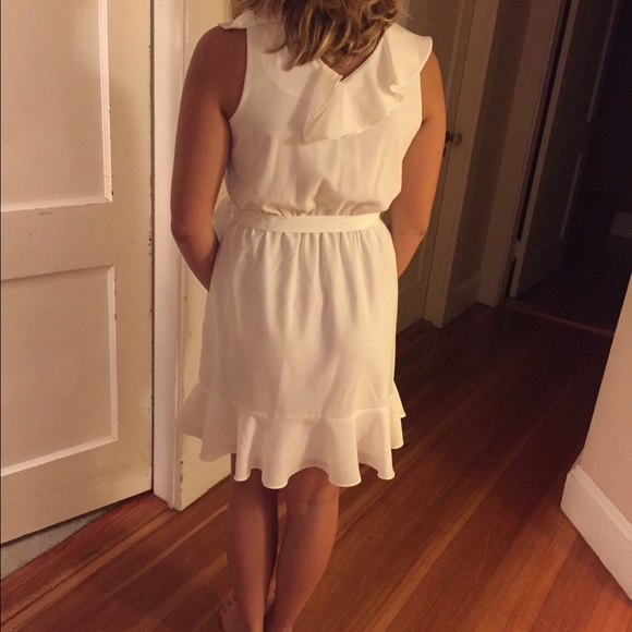 White Flowy Dress - Picture 4 of 4