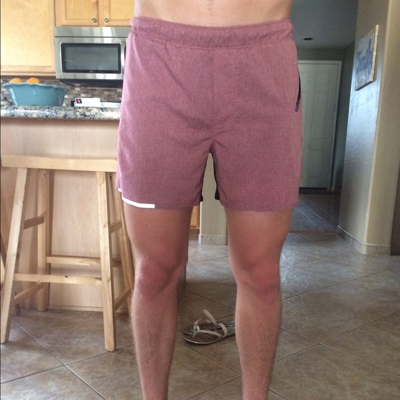 Men's Lululemon size M shorts