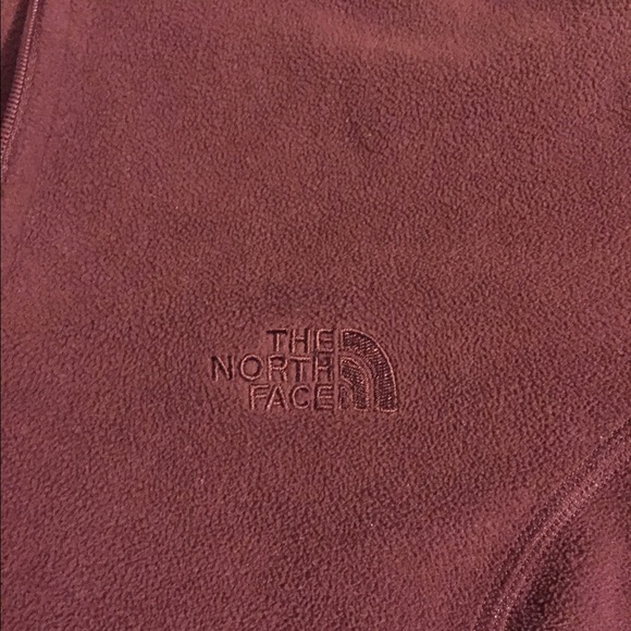 North Face Fleece - Picture 2 of 4