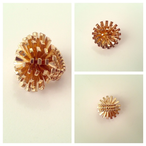 Starburst ring