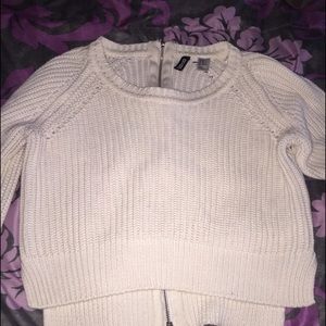 HM cropped sweater