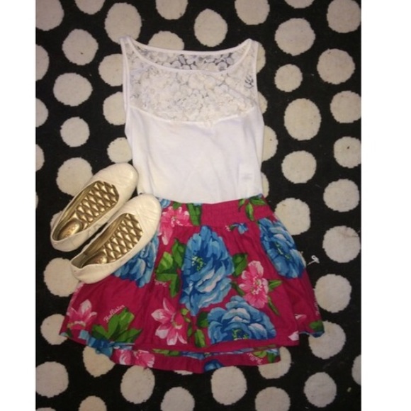 Hollister bundle