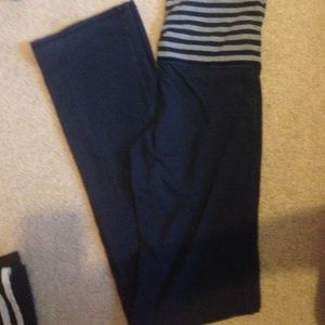 Navy Hollister Yoga Pants
