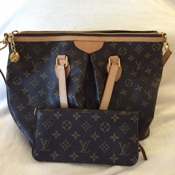 Louis Vuitton Matching Bag And Purse Sets