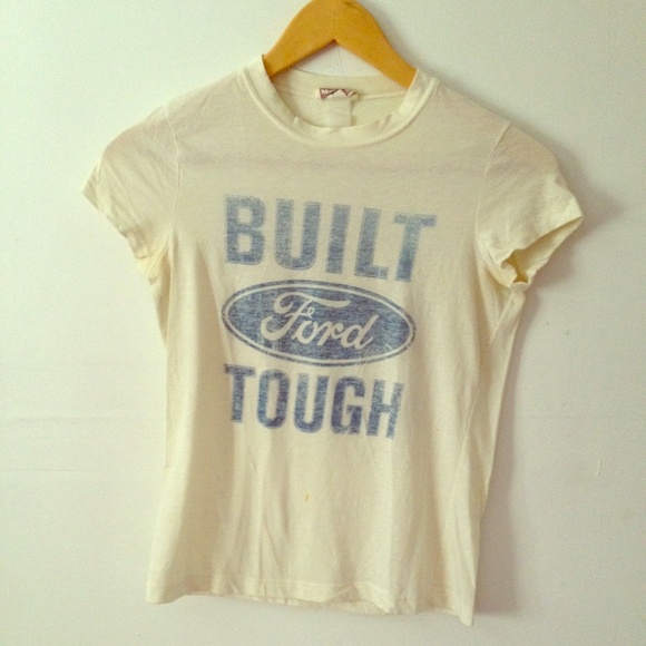 ❌SOLD❌ in bundle Vintage Tshirt