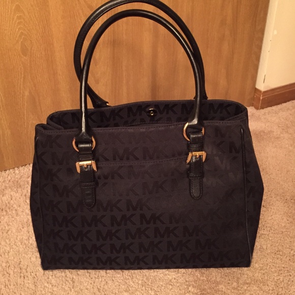 KORS Michael Kors Handbags - Large Michael Kors Jet Set Tote