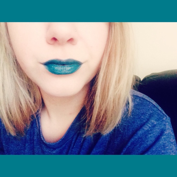 Meet your Posher, Shelby