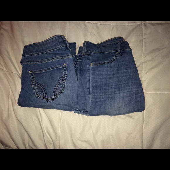 hollister medium wash jeans