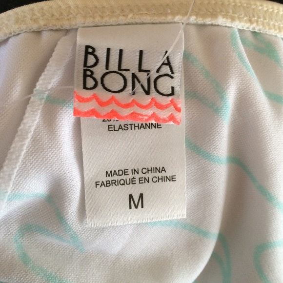 Billabong cream top with bead details - Picture 4 of 4