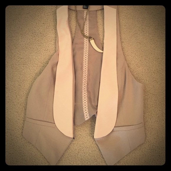 Chic Vest!
