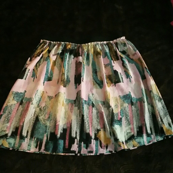 Love this skirt, just too small for me