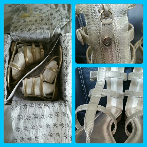 Rock&Republic Gladiator Gold Sandals - Picture 2 of 4