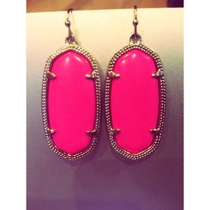 Kendra Scott Elle Earrings in Magenta