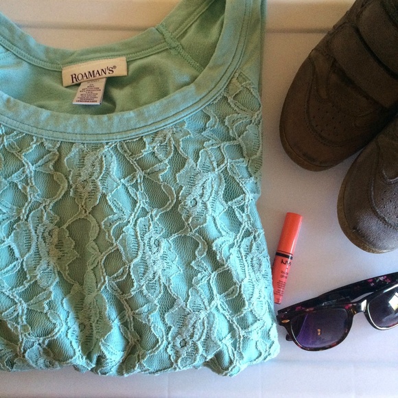 Roaman's Tops - Mint top