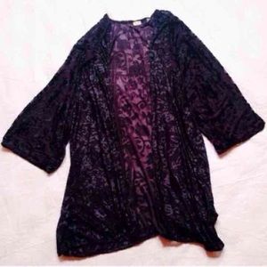 alexis floral velvet kimono
