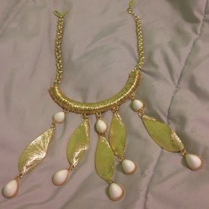 Lilly pultizer "she shells" necklace