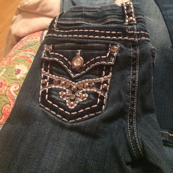 LA idol capris