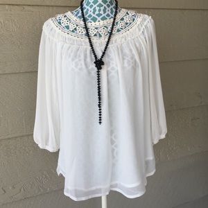 White floral trim design long sleeve top