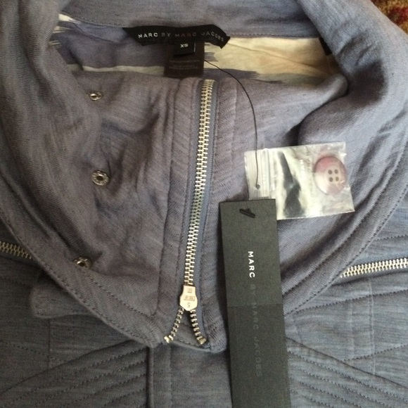 🚫SOLD ON MERCARI🚫 - Picture 2 of 4