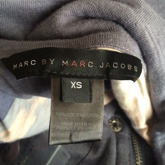 🚫SOLD ON MERCARI🚫 - Picture 4 of 4