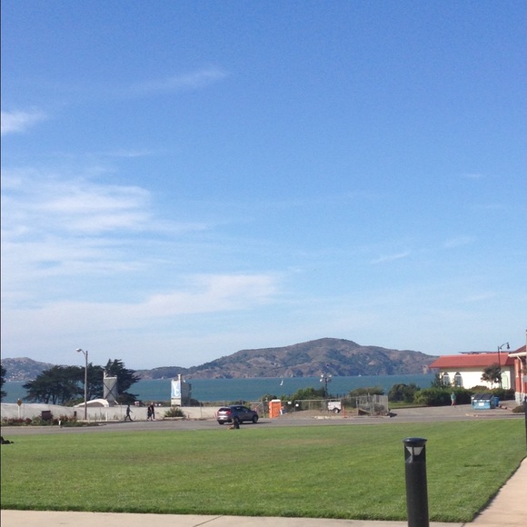 Meet your Posher, Brianna - Picture 1 of 1