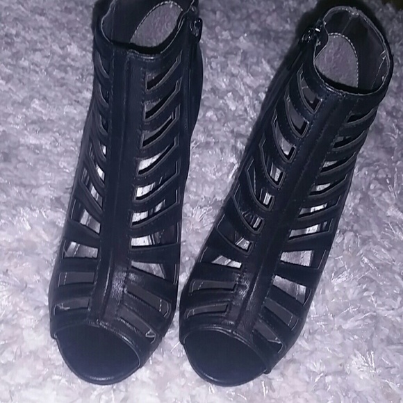 Black pump