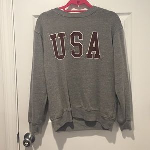 Usa crew neck
