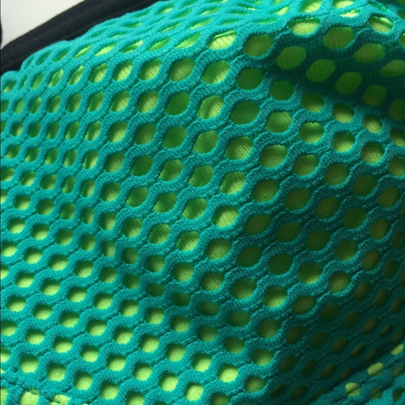 VSX Sports Bra - Picture 3 of 4