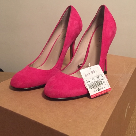 Pink Pumps