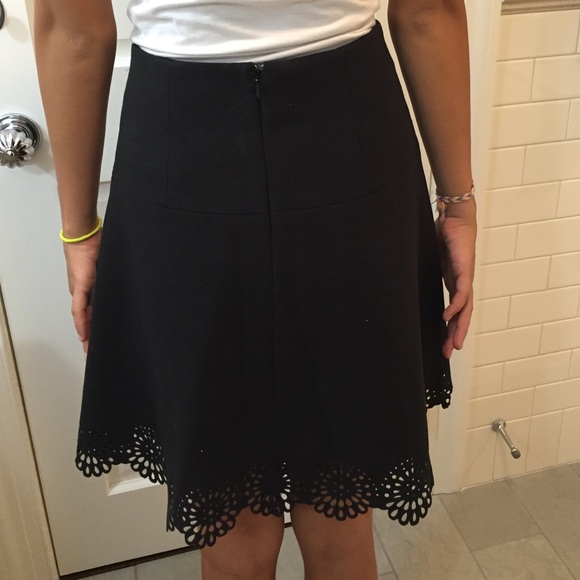 NWT Black a-line skirt with laser cut detail, LOFT - Picture 2 of 4