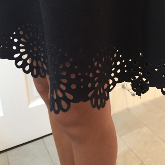 NWT Black a-line skirt with laser cut detail, LOFT - Picture 3 of 4