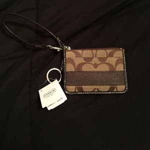 Small coach wallet brand new with tags