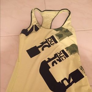 Reebok workout top
