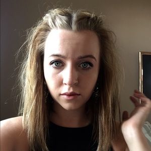 Meet your Posher, Cate