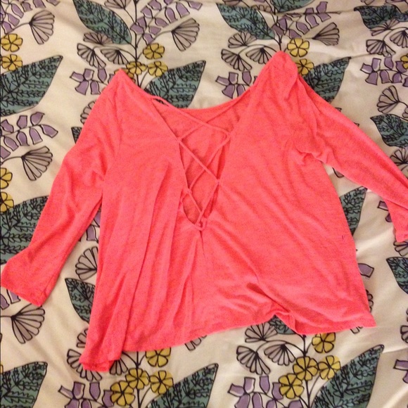 Peach shirt - Picture 4 of 4