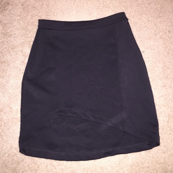 Angle scuba skirt - Picture 3 of 3
