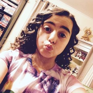 Meet your Posher, Ella