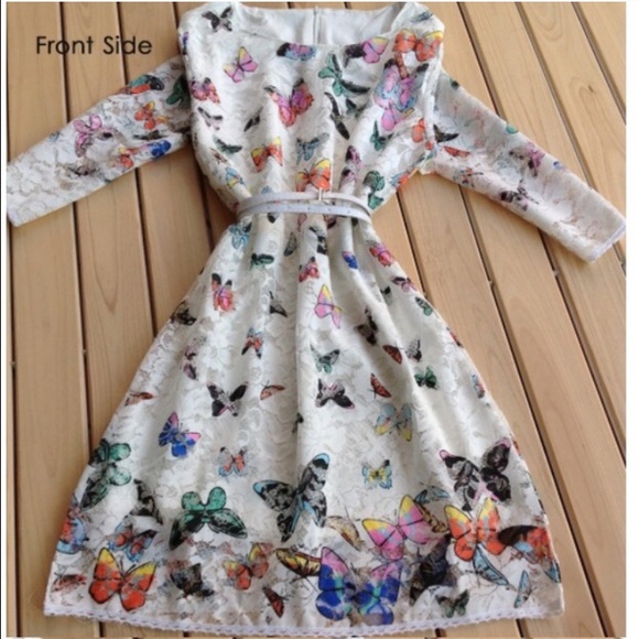 Dresses & Skirts - Pretty Fall Butterfly Dress