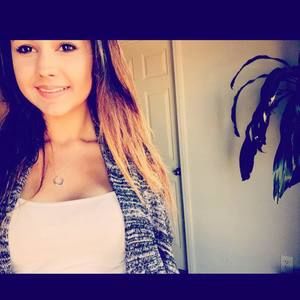 Meet your Posher, Natalie