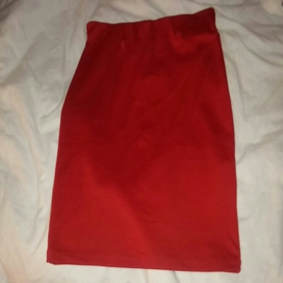 Red pencil skirt with belt loops