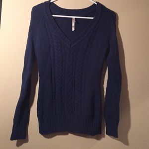 Navy Aeropostale sweater