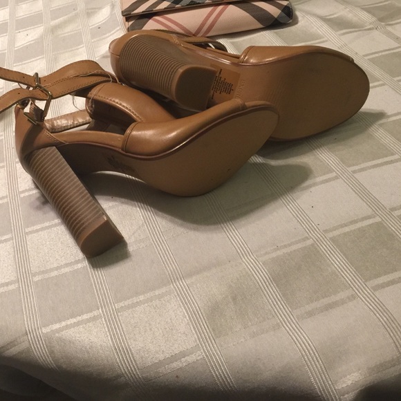 Boot heels - Picture 3 of 4