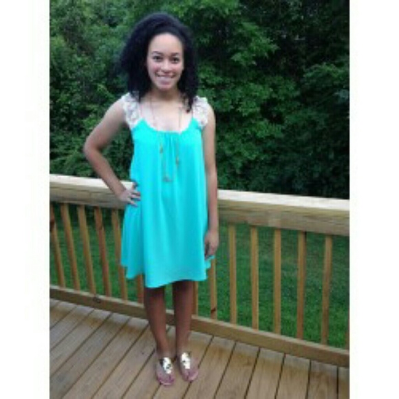 New-Lace Timmed Cross Back Dress