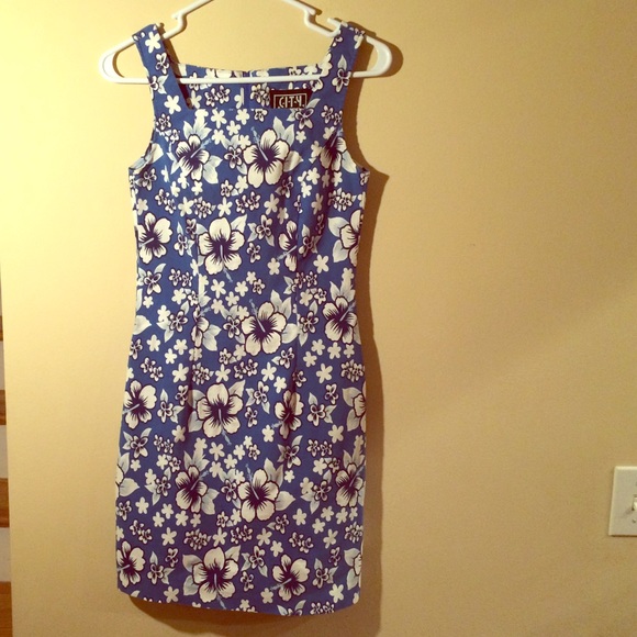 Hawaiian Flower Dress 🌺