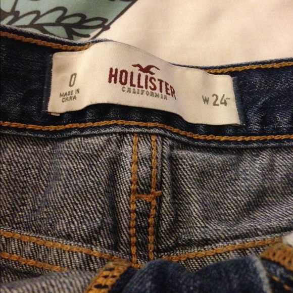 Hollister shorts - Picture 3 of 4
