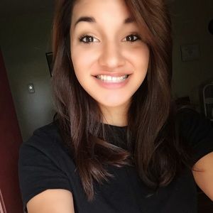 Meet your Posher, Jasmine